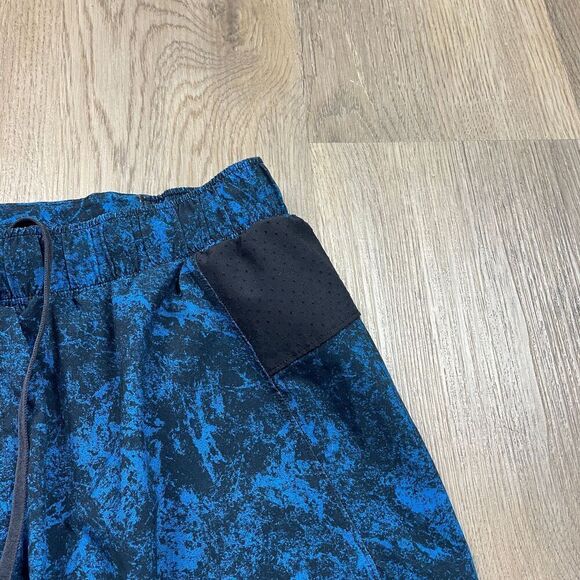 Lululemon Shorts Womens Medium Blue Running Lining Athletic Training - Picture 3 of 11